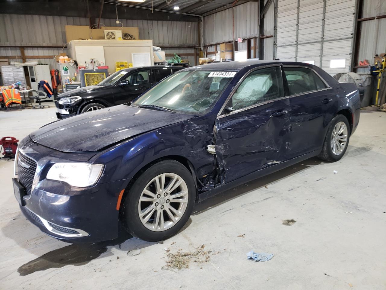 Rogersville, MO에서 판매 중인 2017 Chrysler 300 Limited - Front End