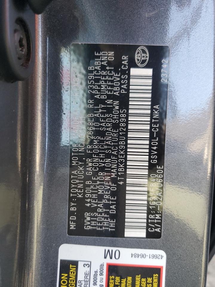 2011 Toyota Camry - Image 12