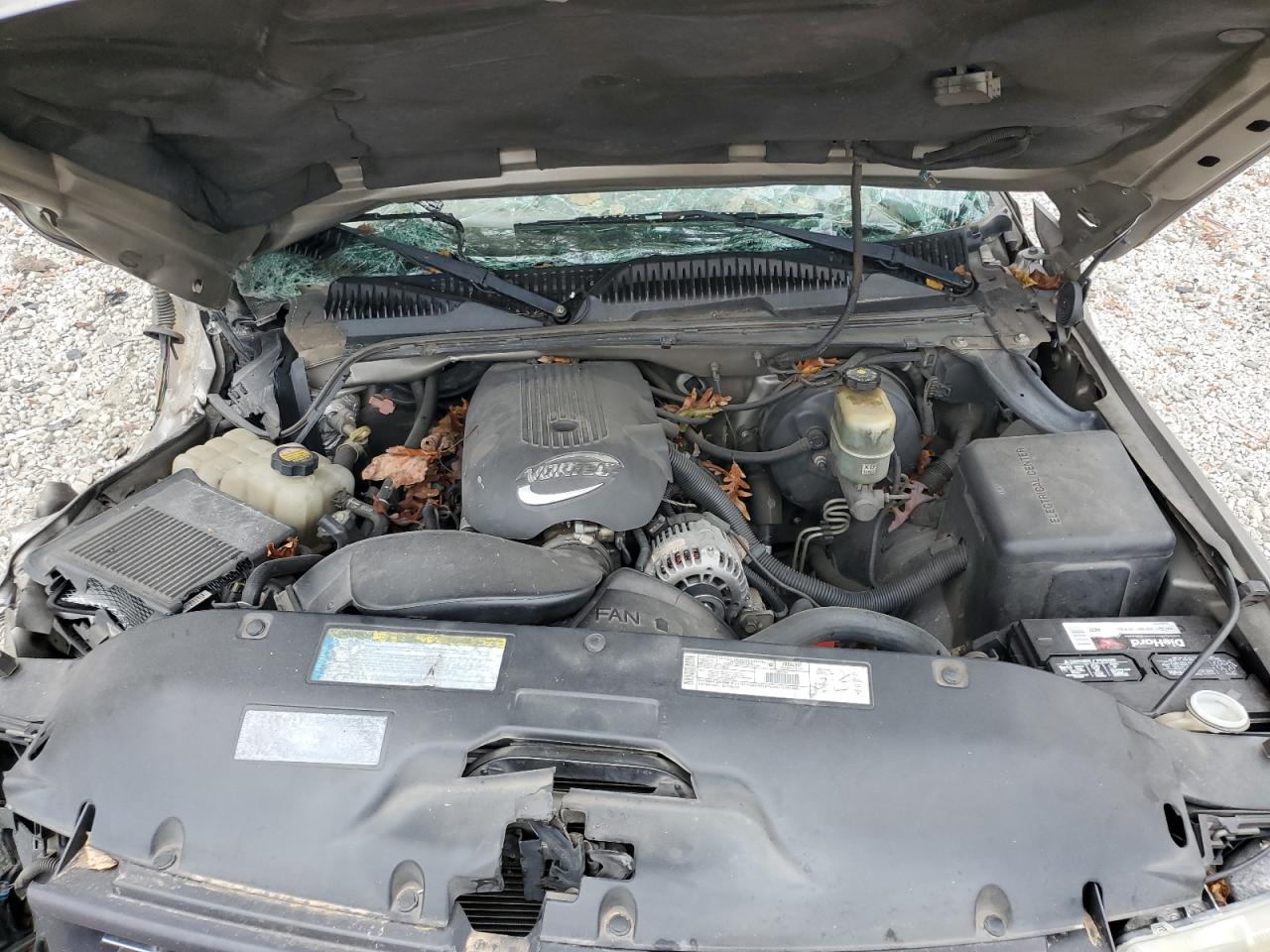 2001 Chevrolet Silverado - Image 11