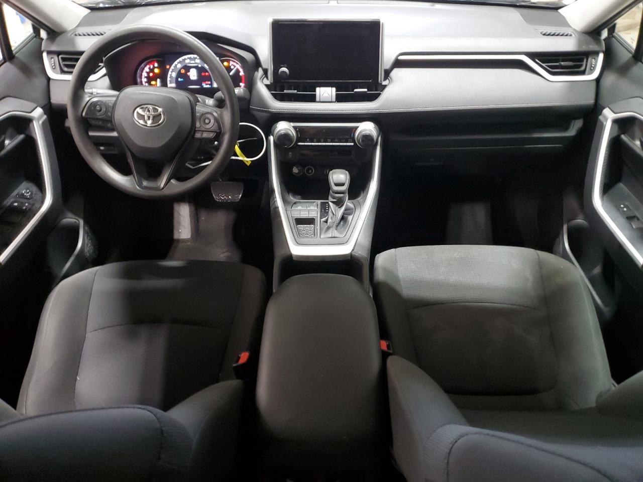 2023 Toyota RAV 4 - Image 8