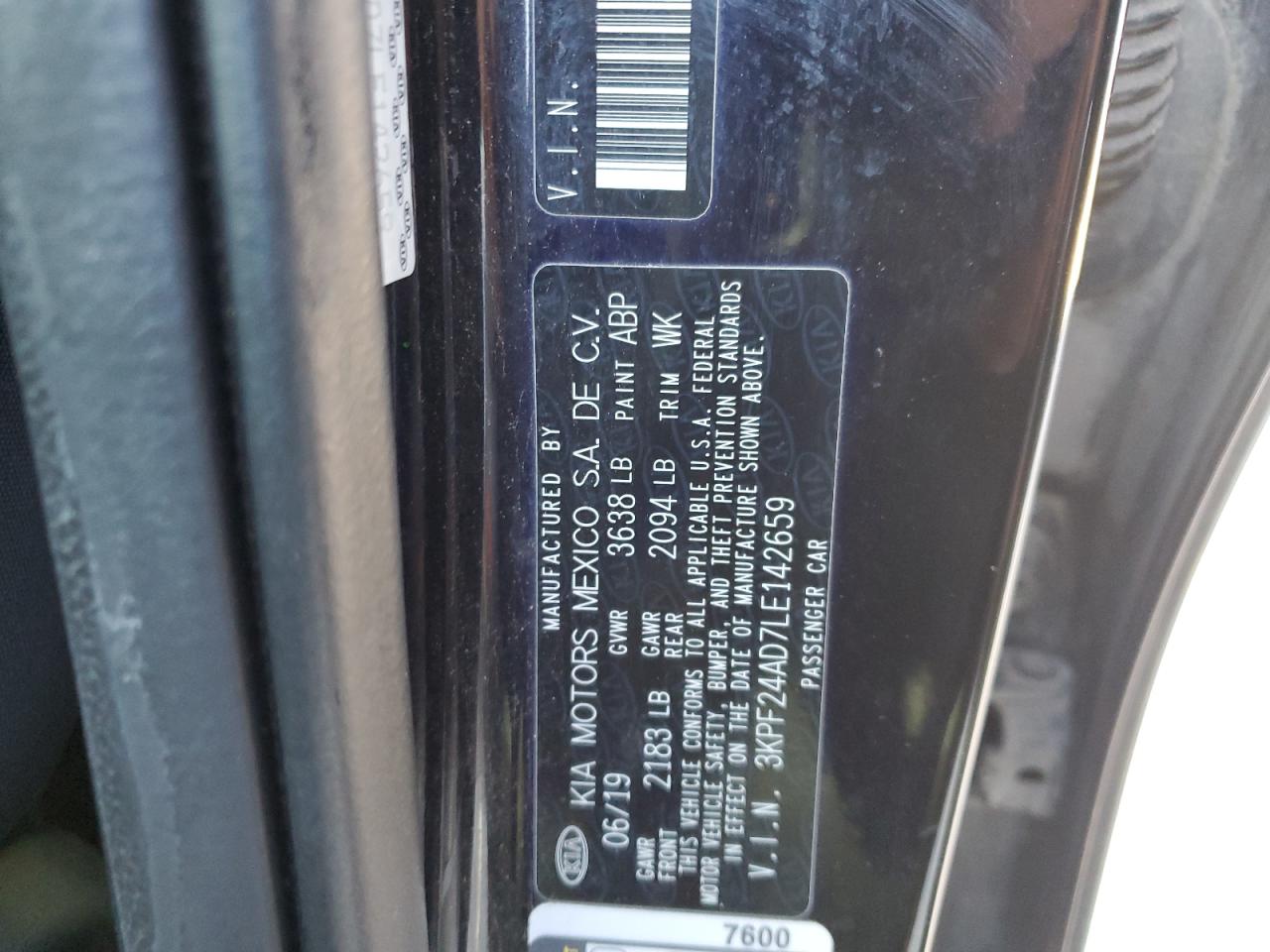 2020 Kia Forte - Image 12