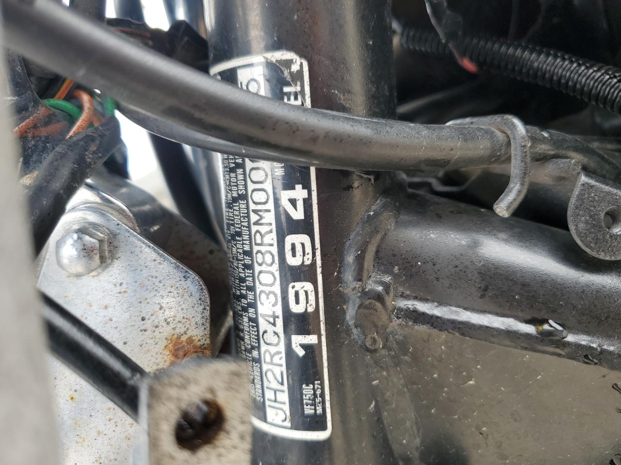 1994 Honda Vf750 C VIN: JH2RC4308RM006045 Lot: 78385364
