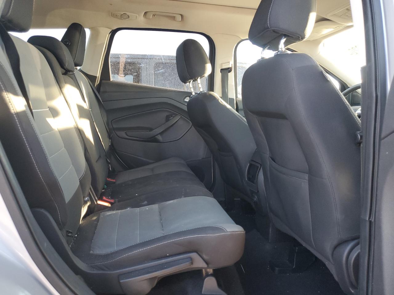 2015 Ford Escape - Image 11
