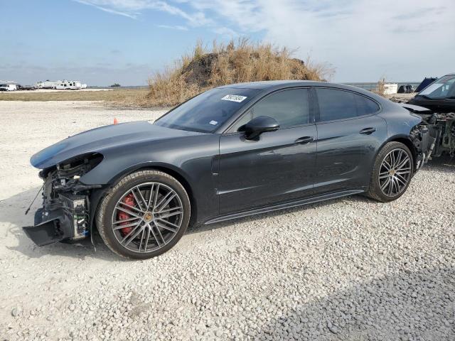 2018 Porsche Panamera Turbo