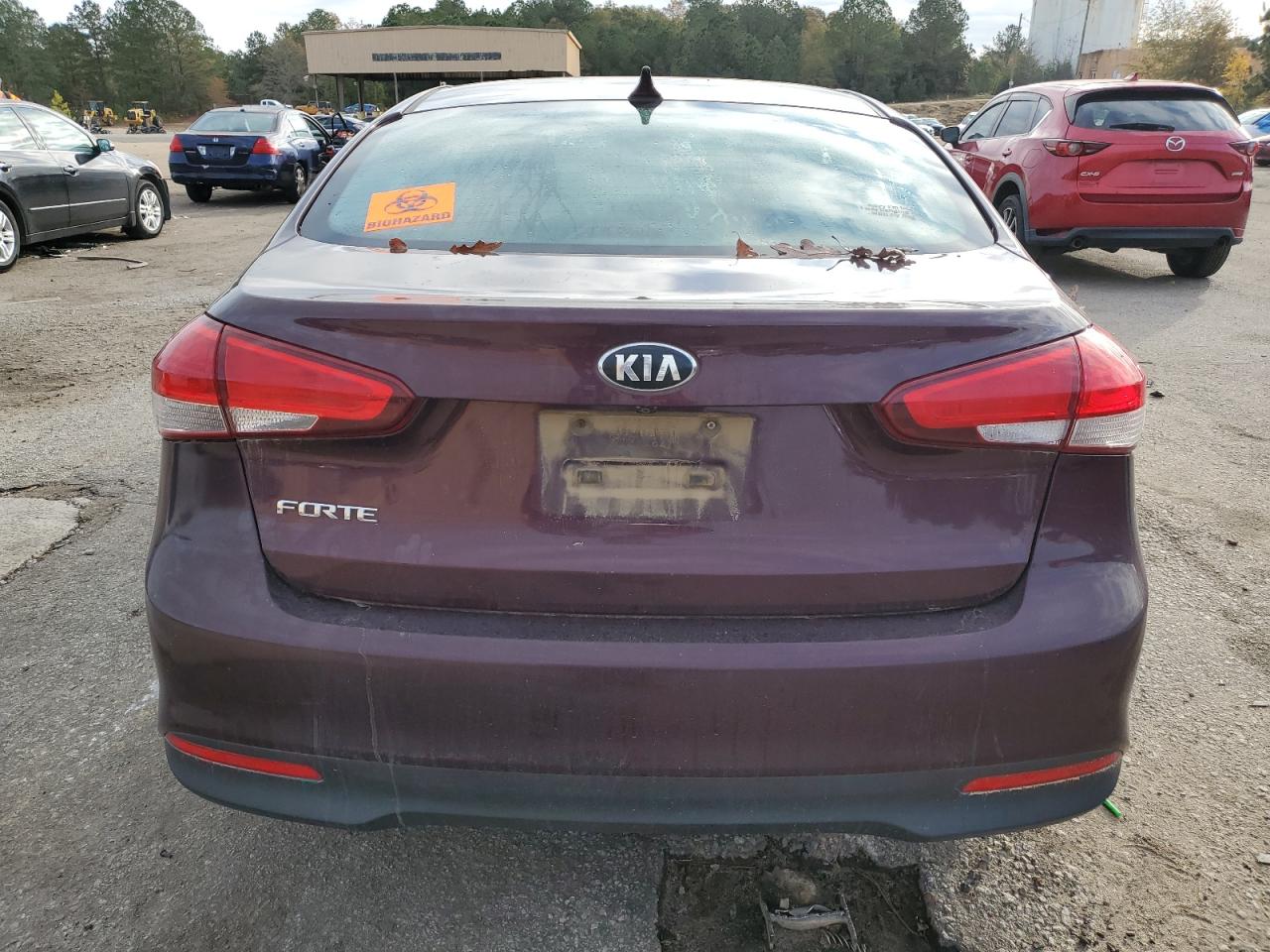 2017 Kia Forte Lx VIN: 3KPFL4A7XHE144548 Lot: 82022304