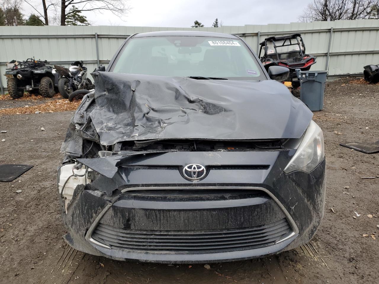 2017 Toyota Yaris - Image 5