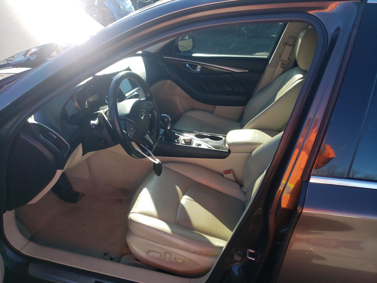 2014 Infiniti Q50 - Image 7