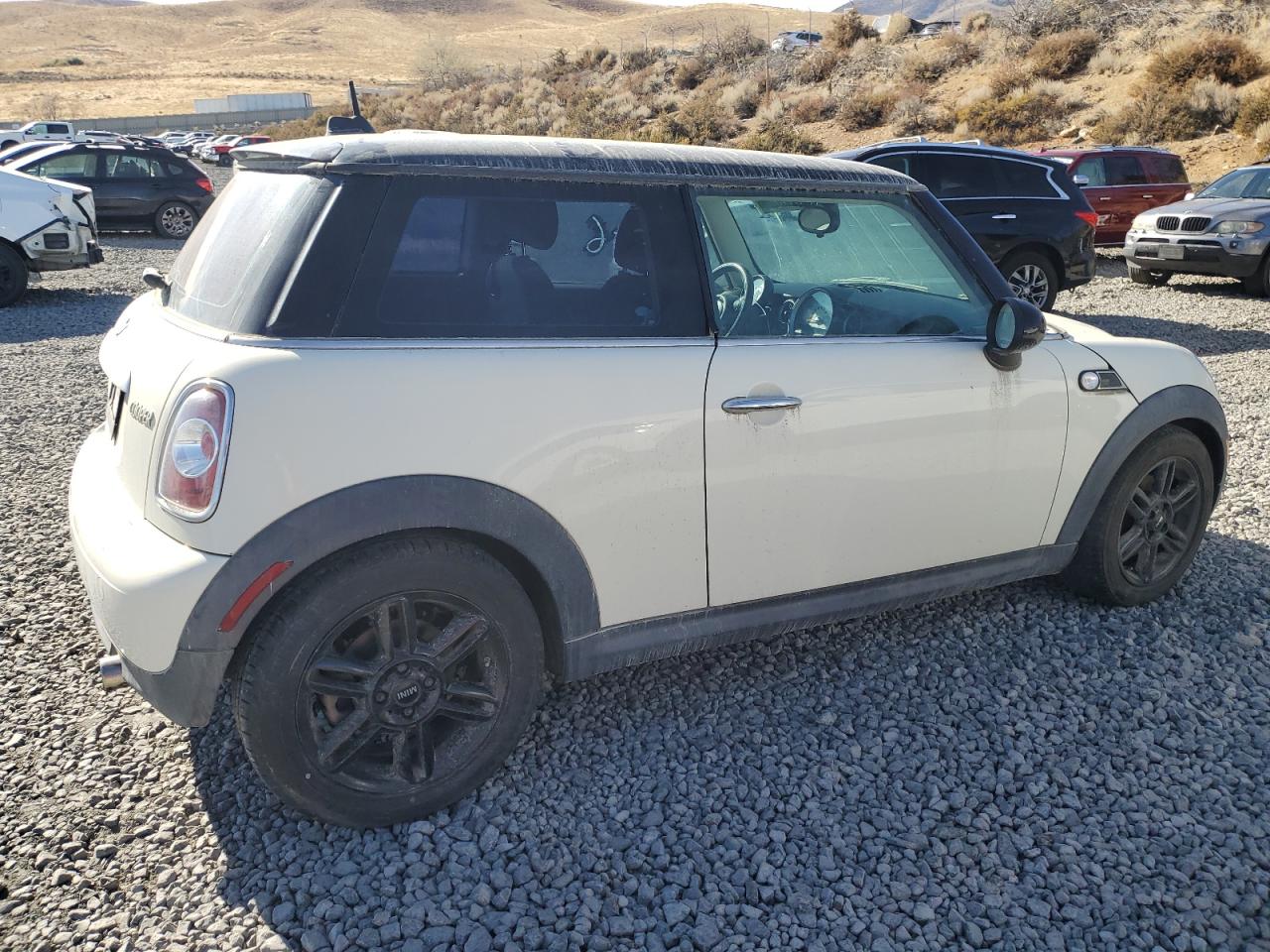 VIN WMWSU3C54DT683411 2013 MINI COOPER no.3