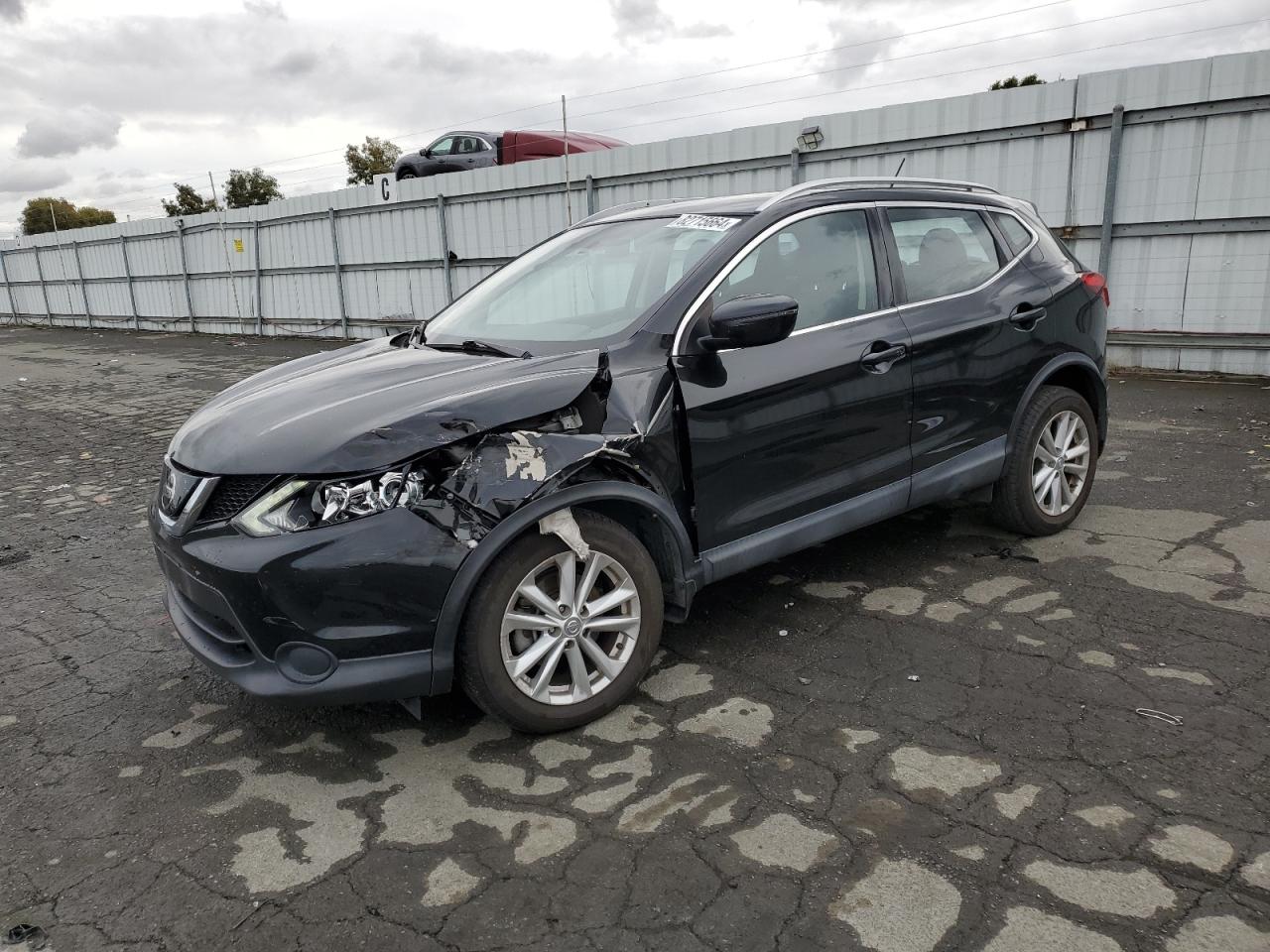 2018 Nissan Rogue - Image 1