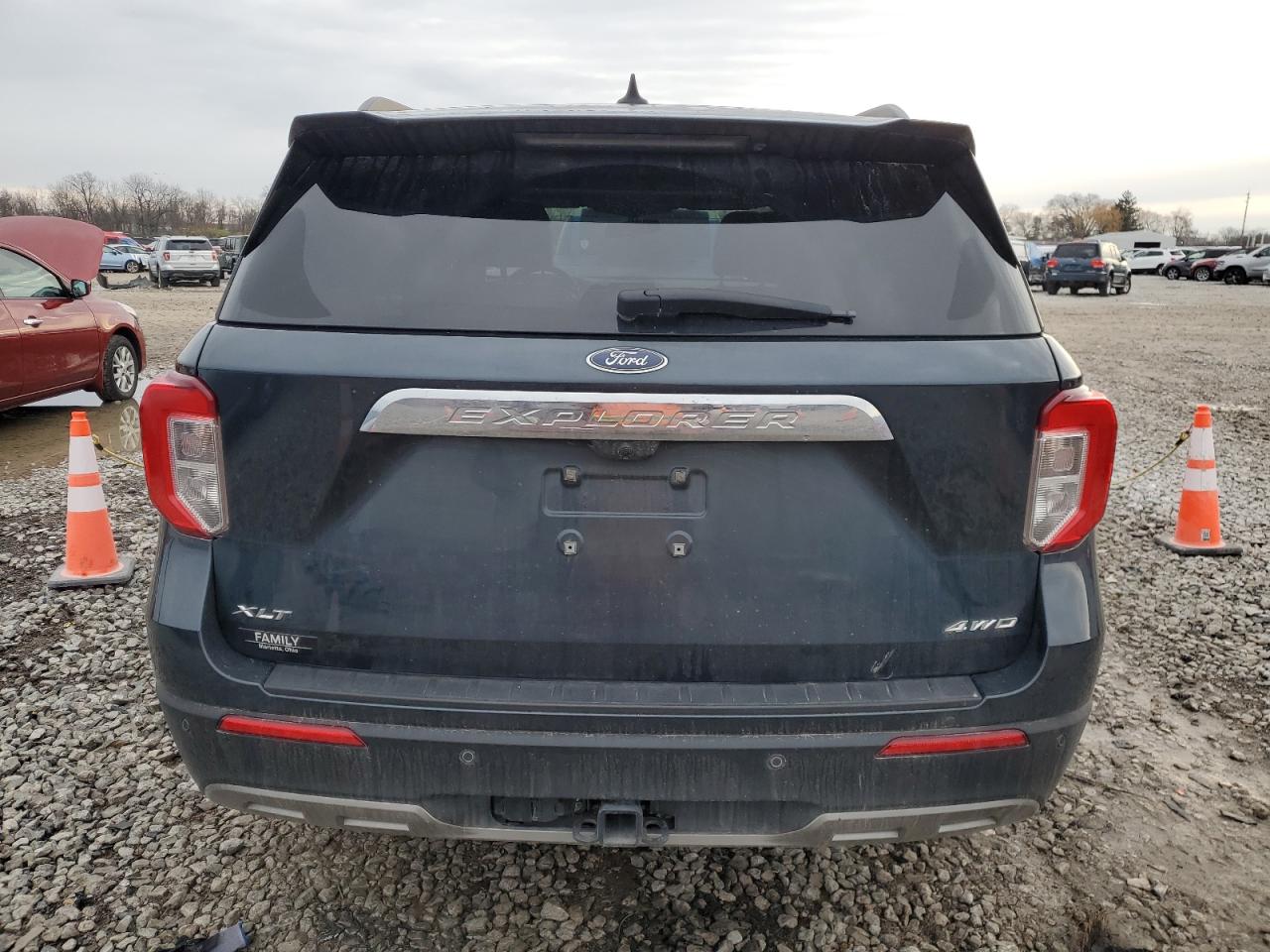 2022 Ford Explorer - Image 6