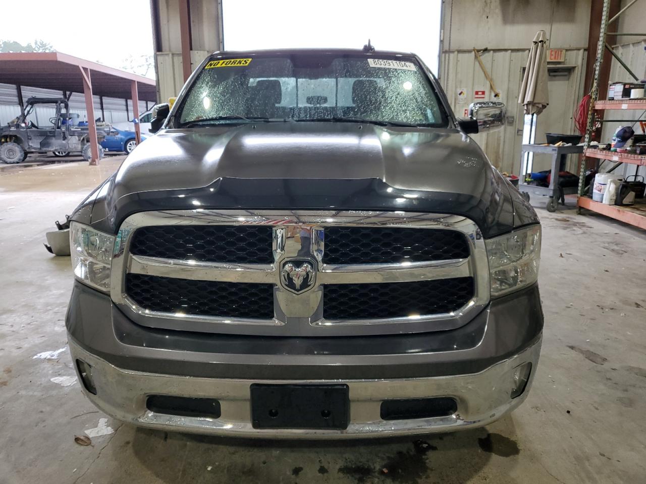 2015 RAM 1500 - Image 5