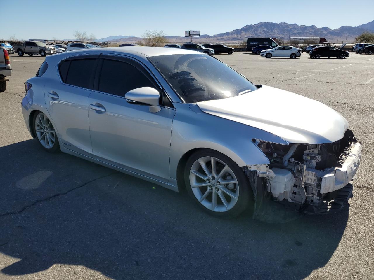 2012 Lexus CT - Image 4