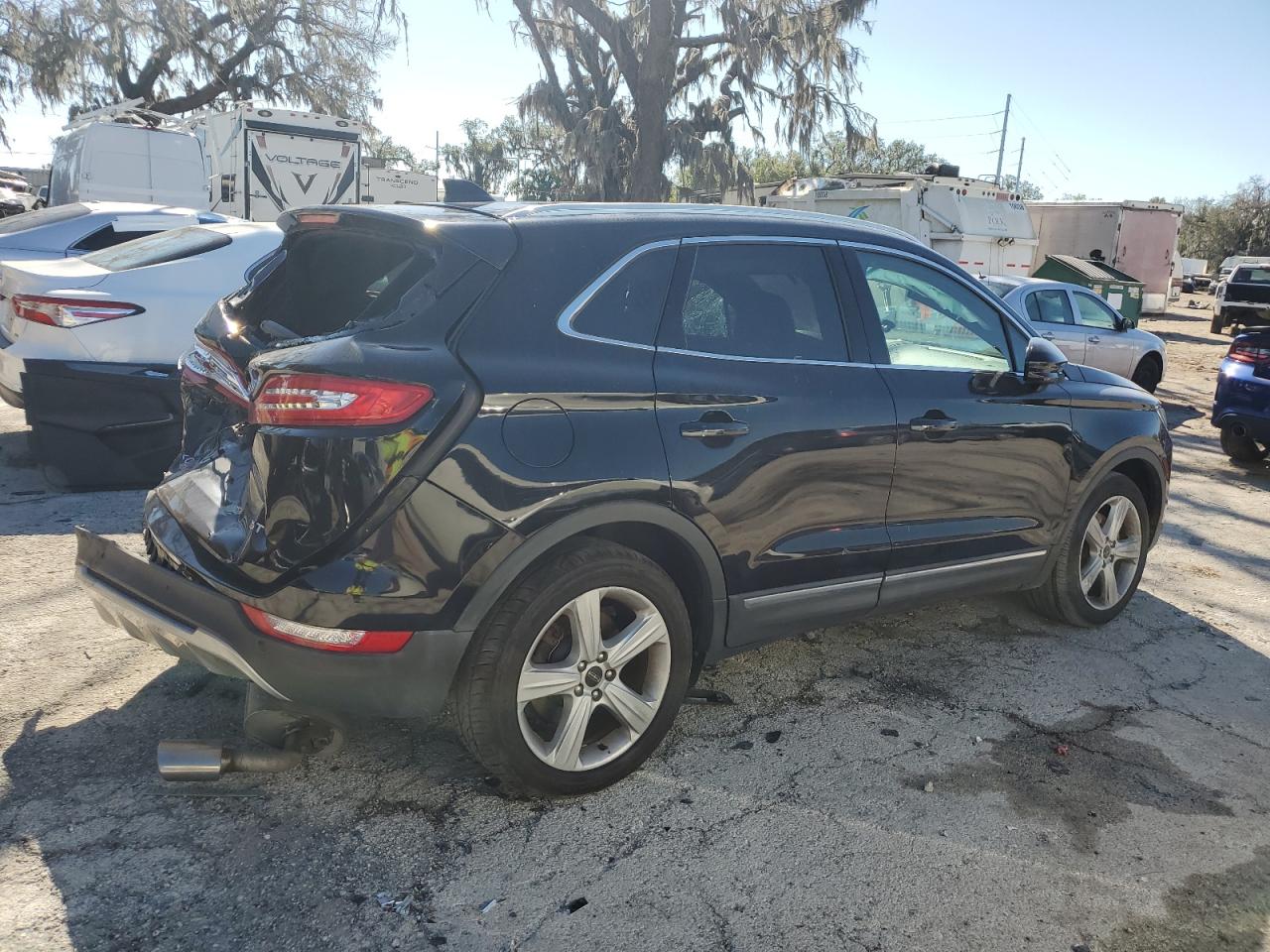 2018 Lincoln MKC - Image 3