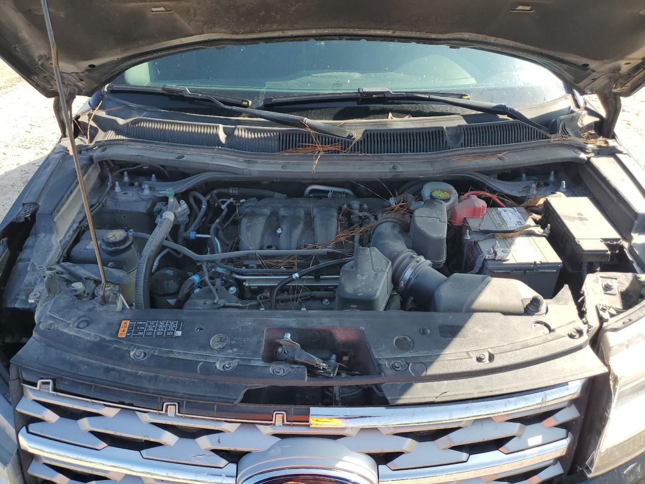 2019 Ford Explorer - Image 13