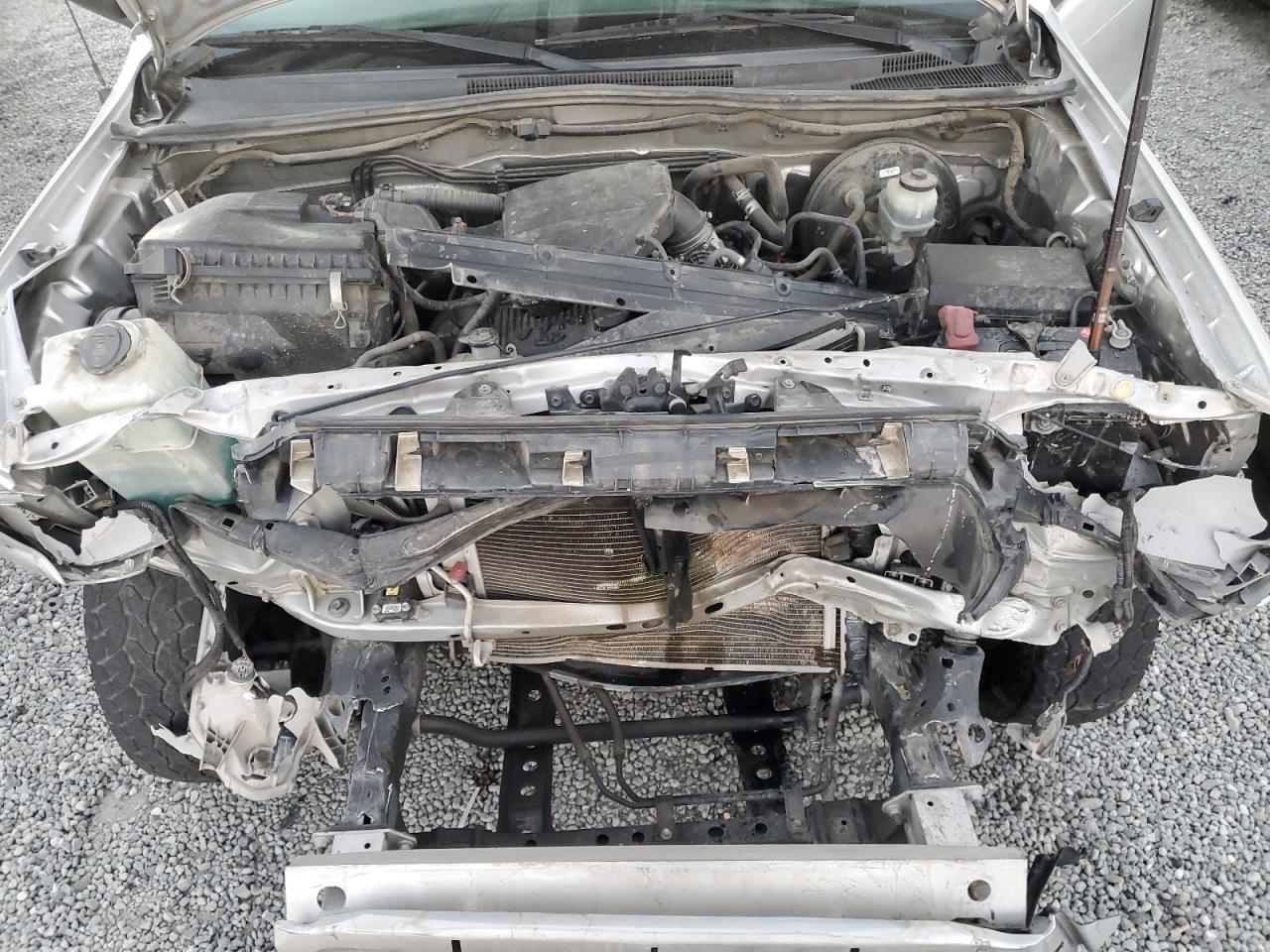 2012 Toyota Tacoma - Image 11