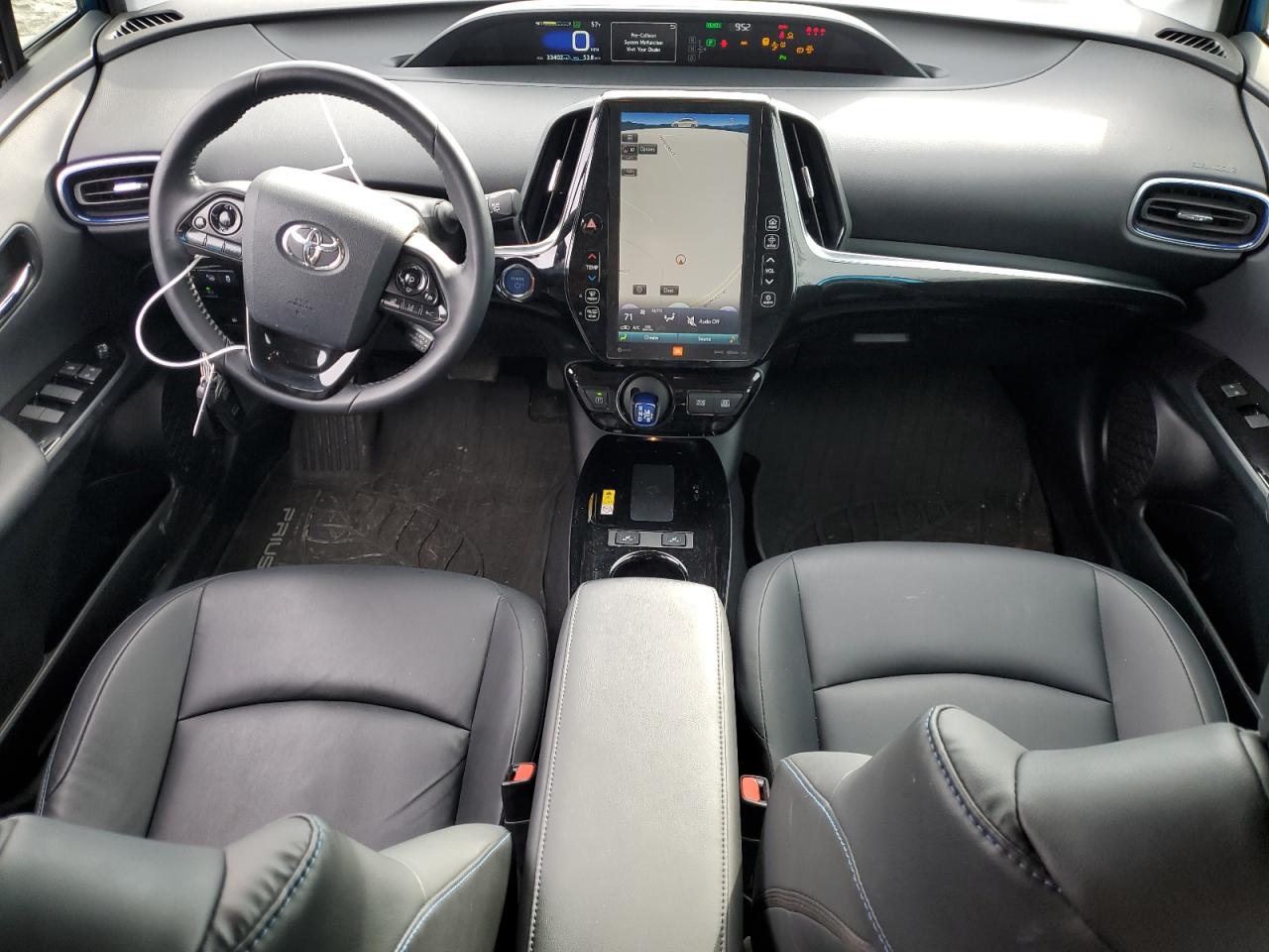 2019 Toyota Prius - Image 8