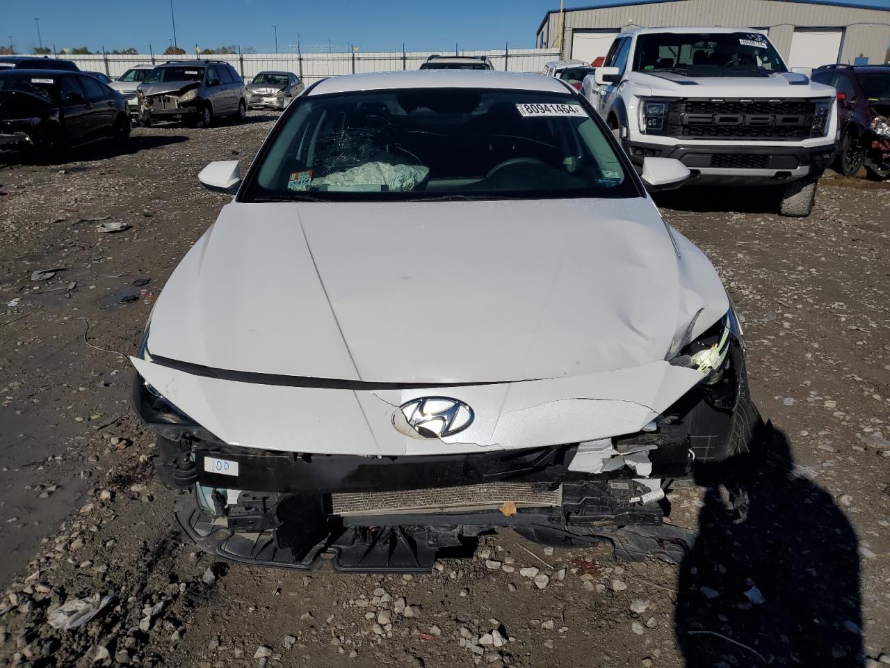 2021 Hyundai Elantra - Image 5