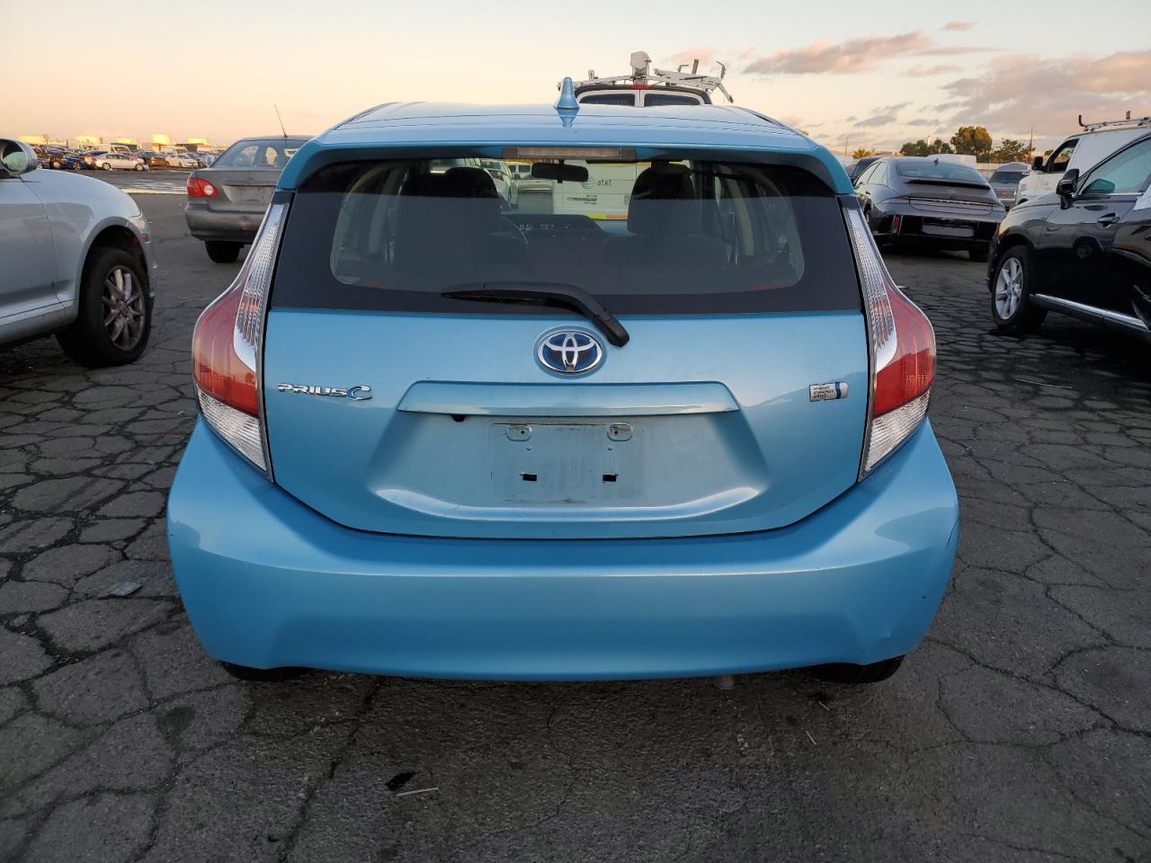 2015 Toyota Prius C VIN: JTDKDTB38F1107516 Lot: 80029294