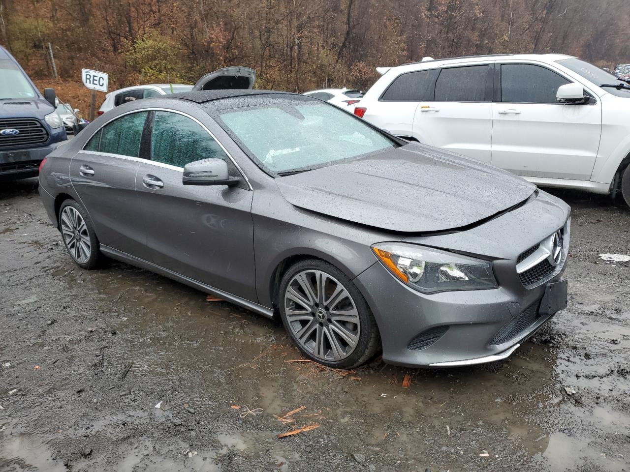 VIN WDDSJ4GB8JN600215 2018 MERCEDES-BENZ CLA-CLASS no.4