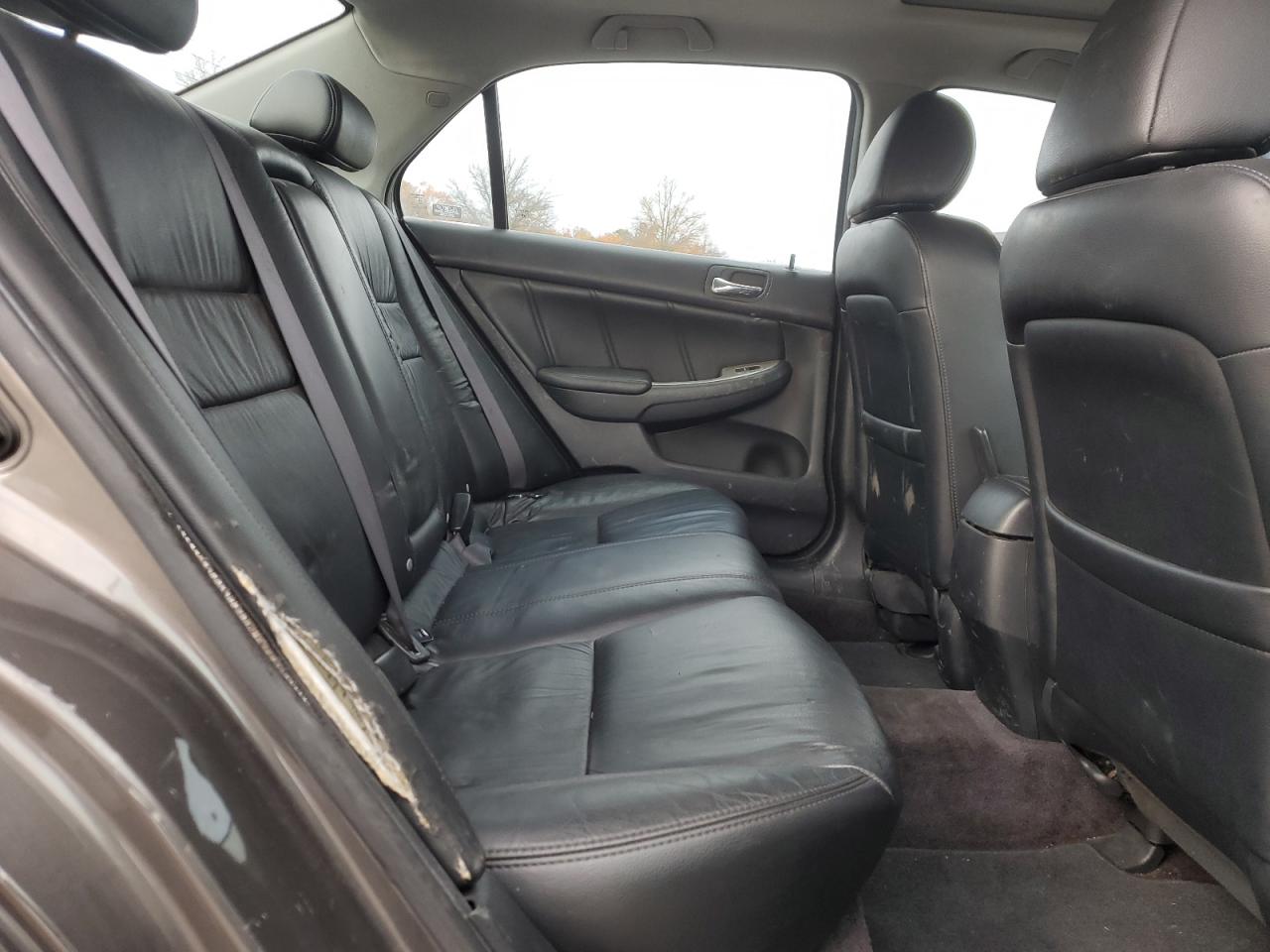 2006 Honda Accord - Image 10