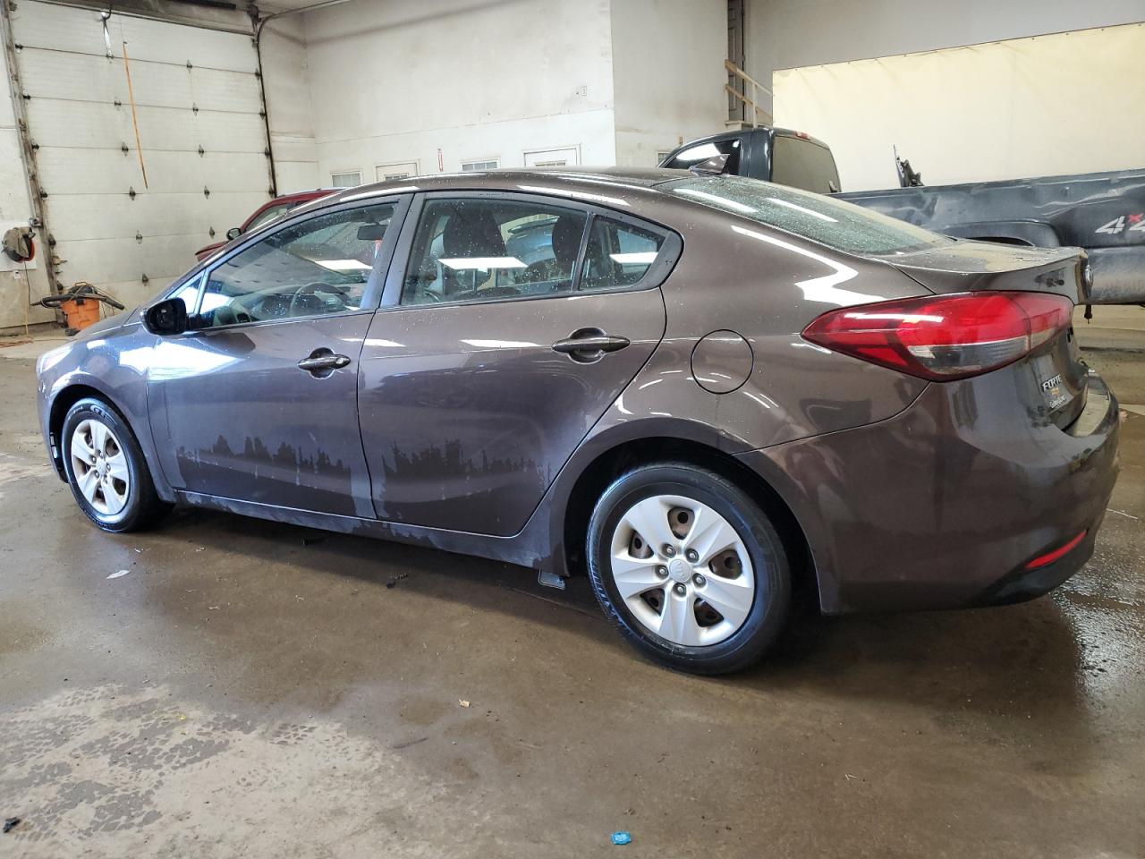 2017 Kia Forte - Image 2