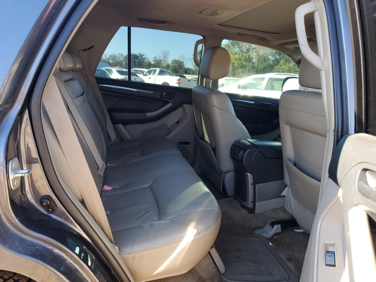 2006 Toyota 4Runner - Image 11