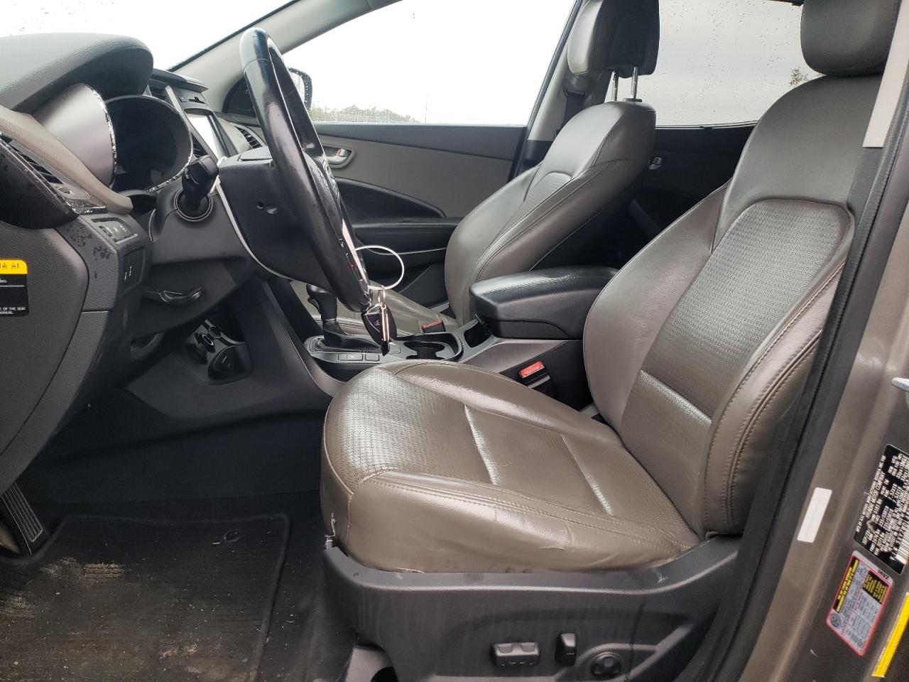 2013 Hyundai Santa Fe - Image 7