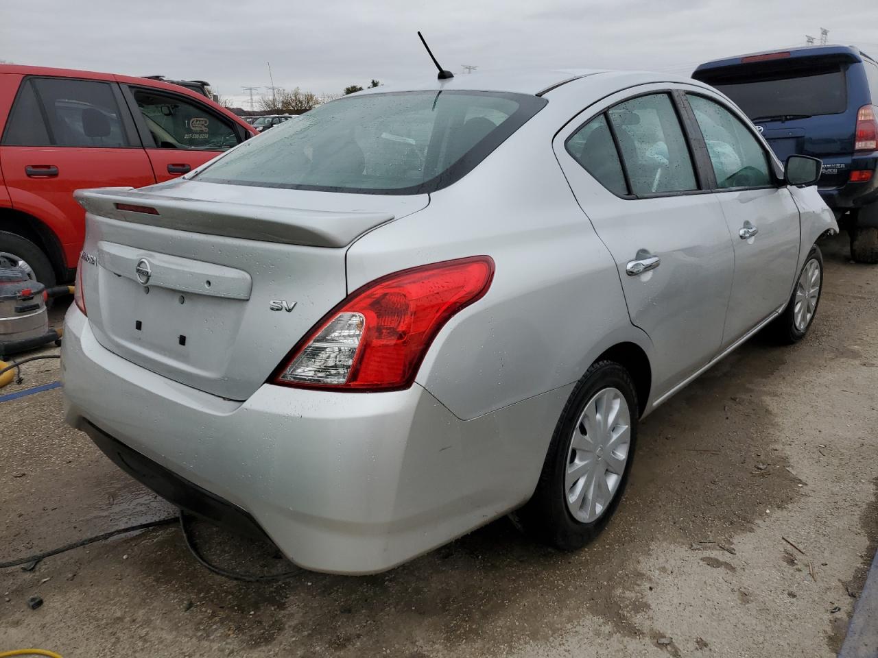 2018 Nissan Versa - Image 3