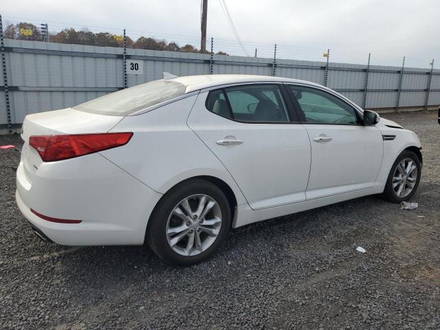 Sedans KIA OPTIMA 2013 Biały