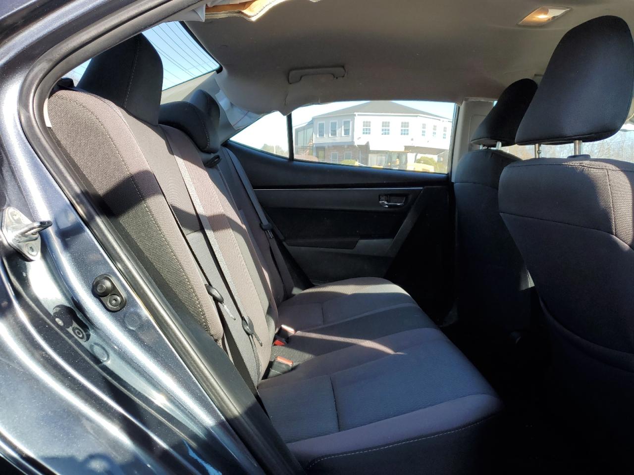 2017 Toyota Corolla - Image 10