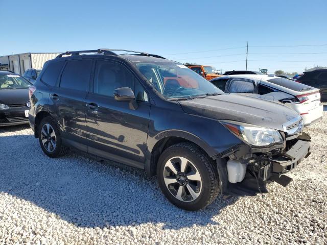  SUBARU FORESTER 2017 Сірий