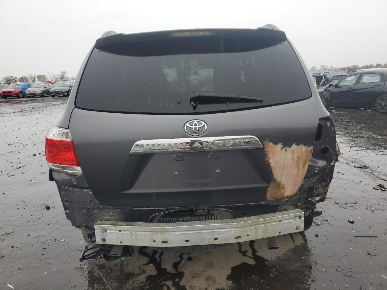 2012 Toyota Highlander - Image 6
