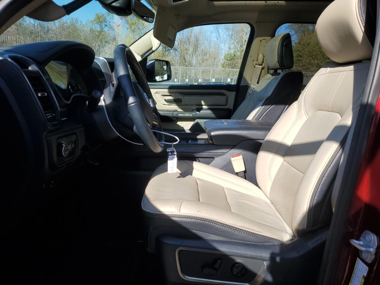 2020 RAM 1500 - Image 7