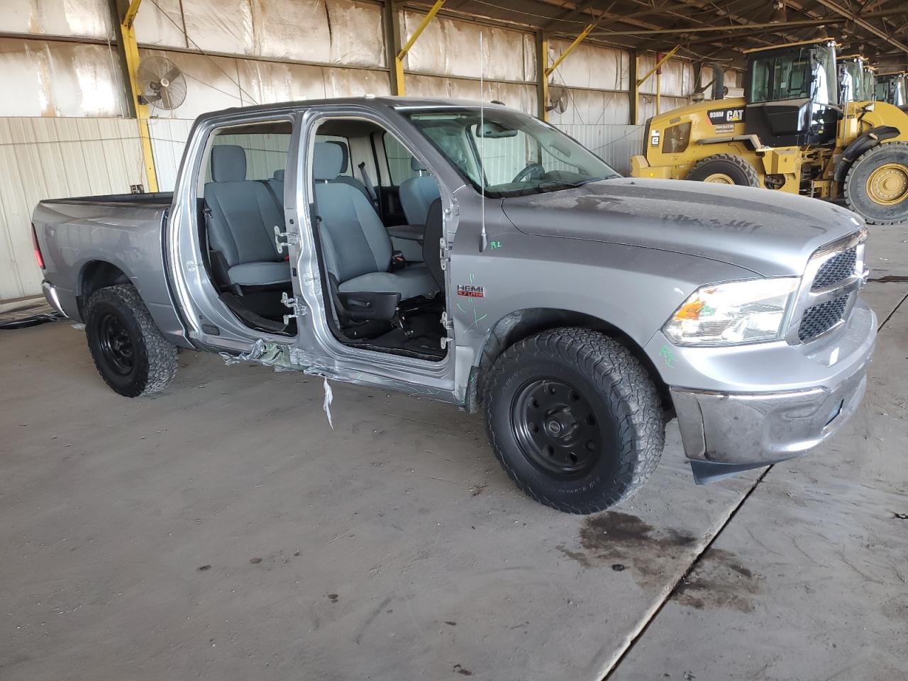 2020 RAM 1500 - Image 4