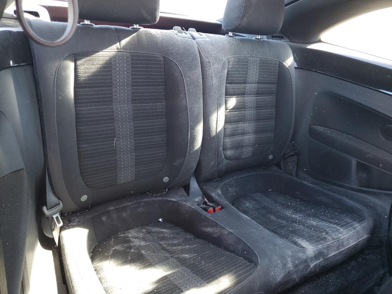 2012 Volkswagen Beetle Turbo VIN: 3VWV67AT5CM659017 Lot: 81939644