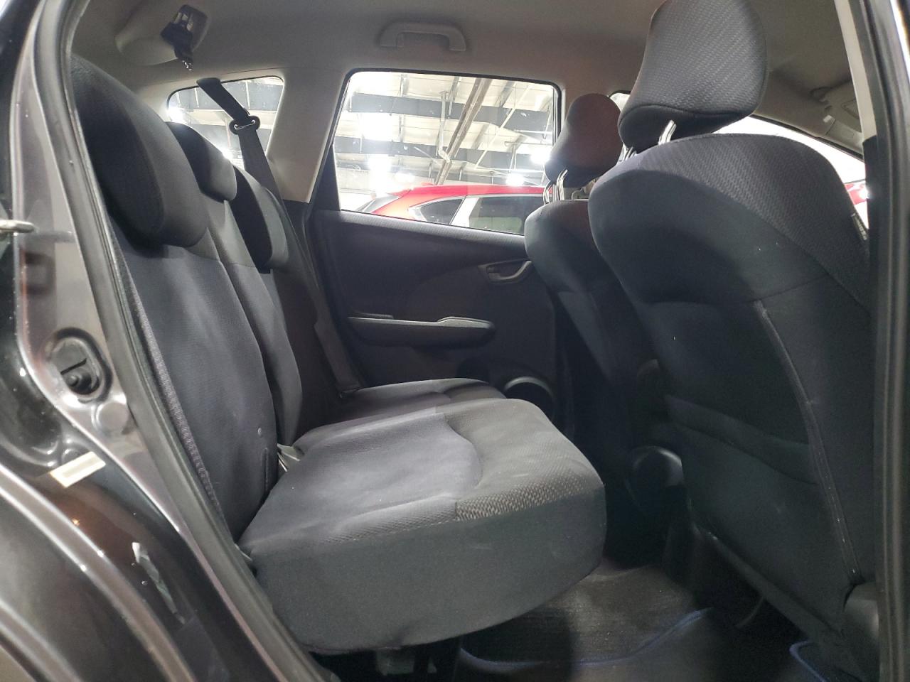2012 Honda Fit - Image 11