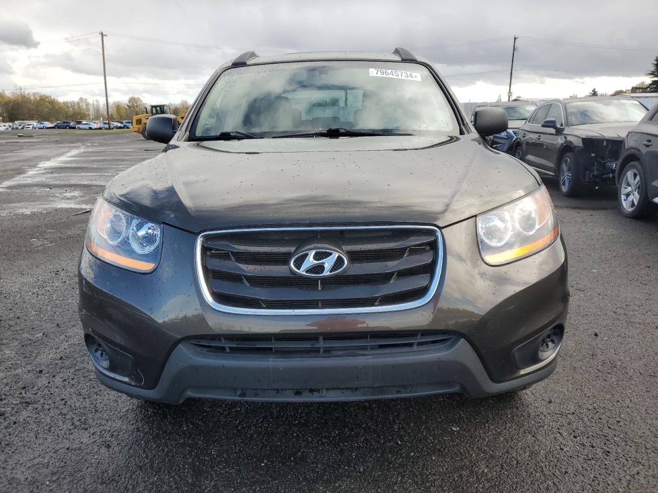 2011 Hyundai Santa Fe - Image 5