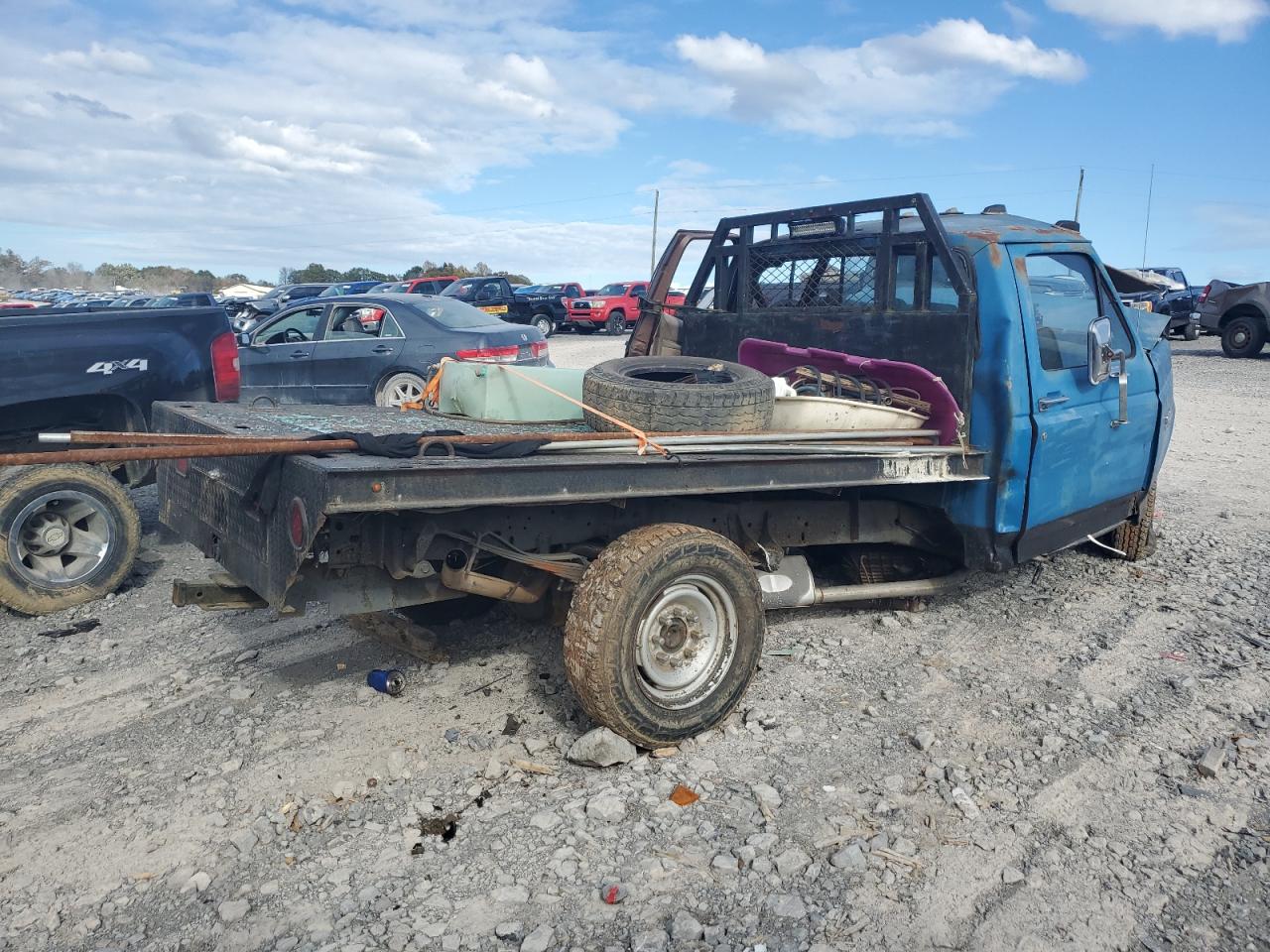 1987 Ford F250 - Image 3