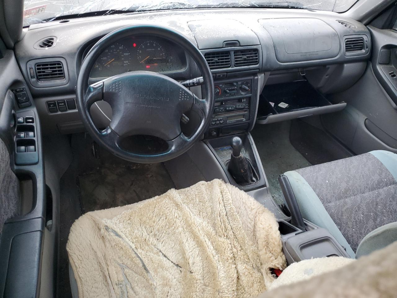 2000 Subaru Forester - Image 8