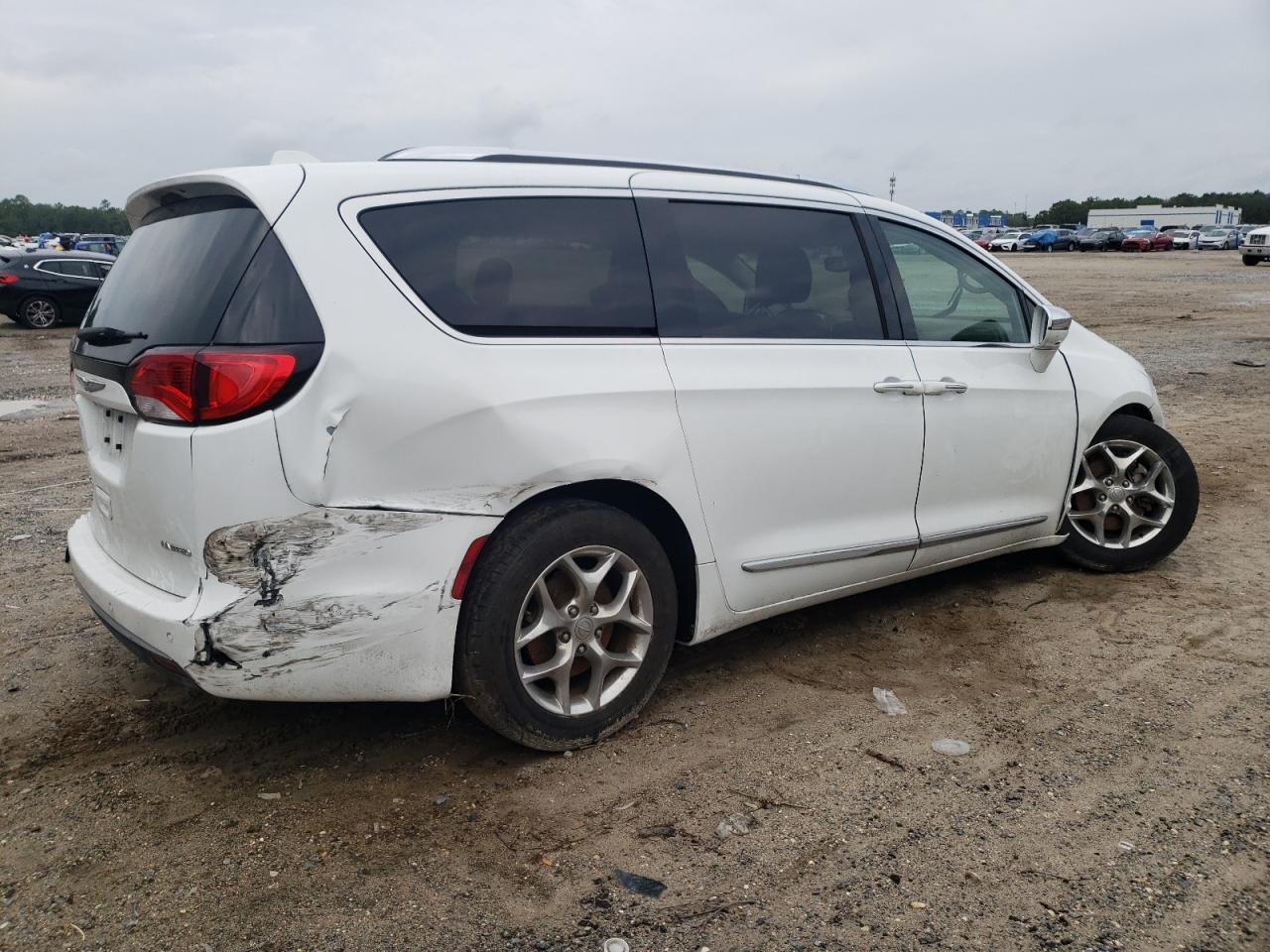 2018 Chrysler Pacifica Limited VIN: 2C4RC1GG5JR212150 Lot: 80134064