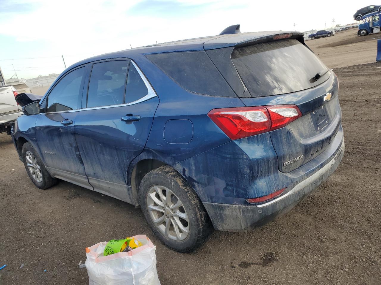 2019 Chevrolet Equinox - Image 2