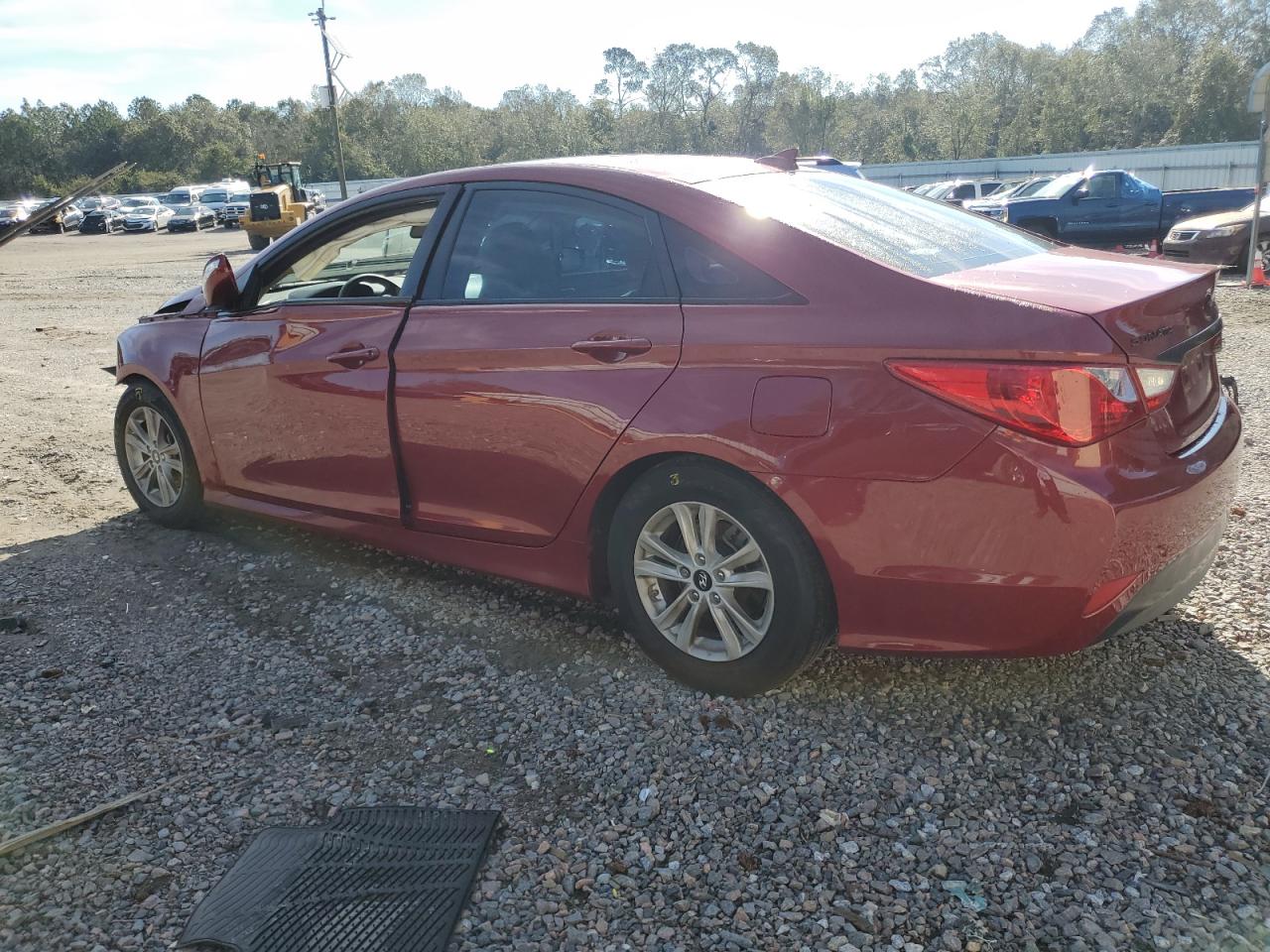 2014 Hyundai Sonata - Image 2