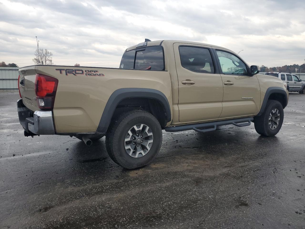 VIN 3TMAZ5CN9JM054331 2018 TOYOTA TACOMA no.3