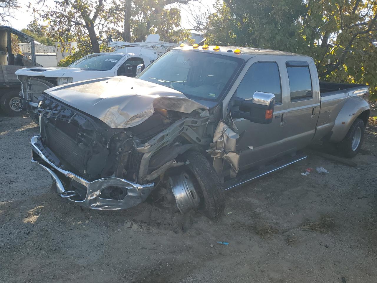 2011 Ford F450 - Image 1