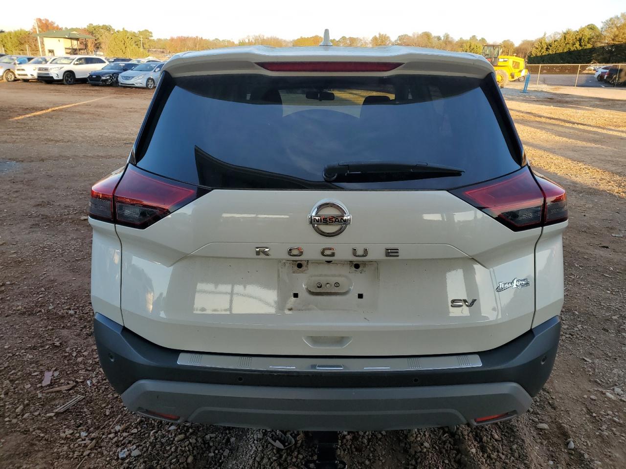 2021 Nissan Rogue - Image 6