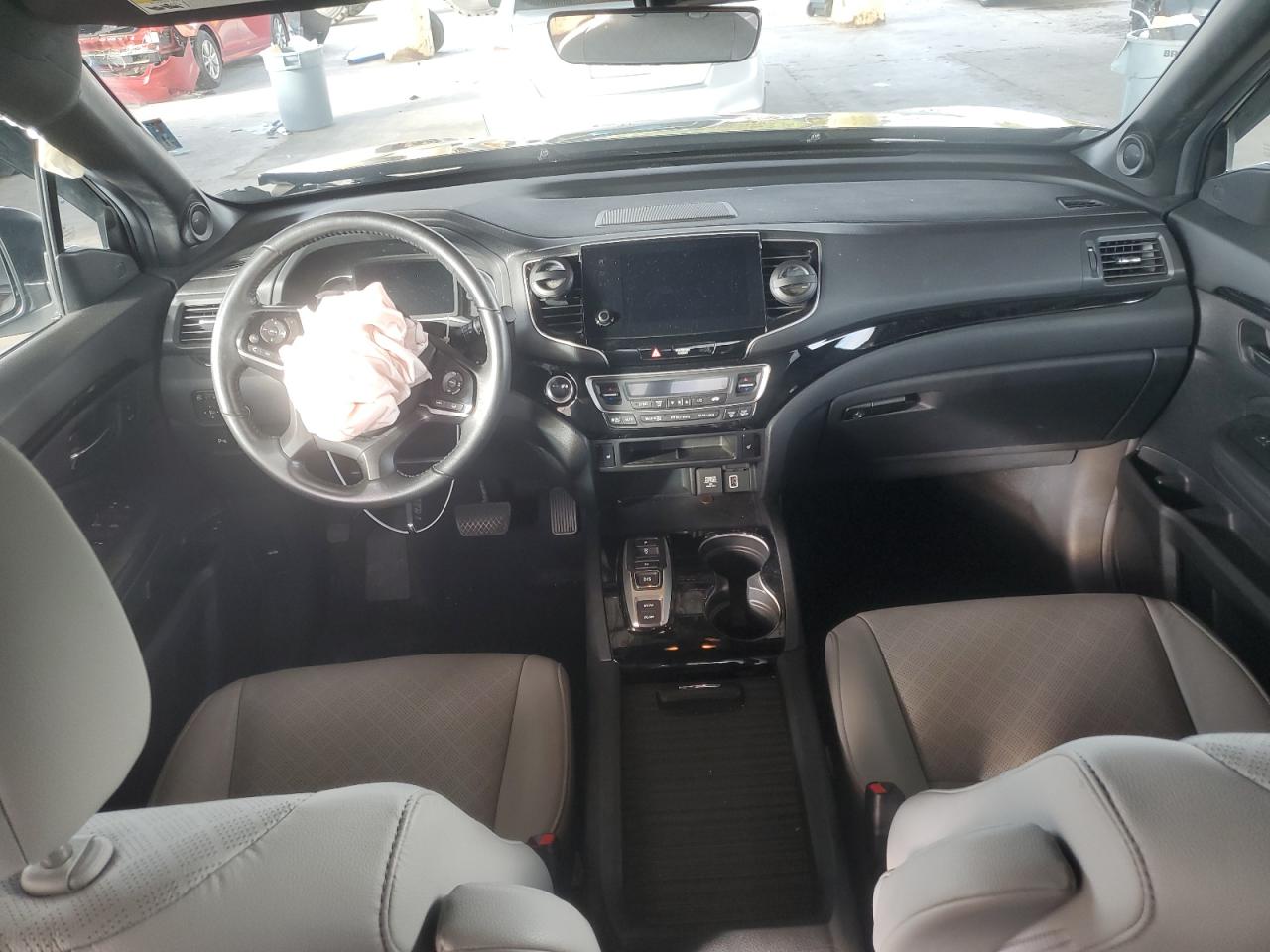 2021 Honda Passport - Image 8