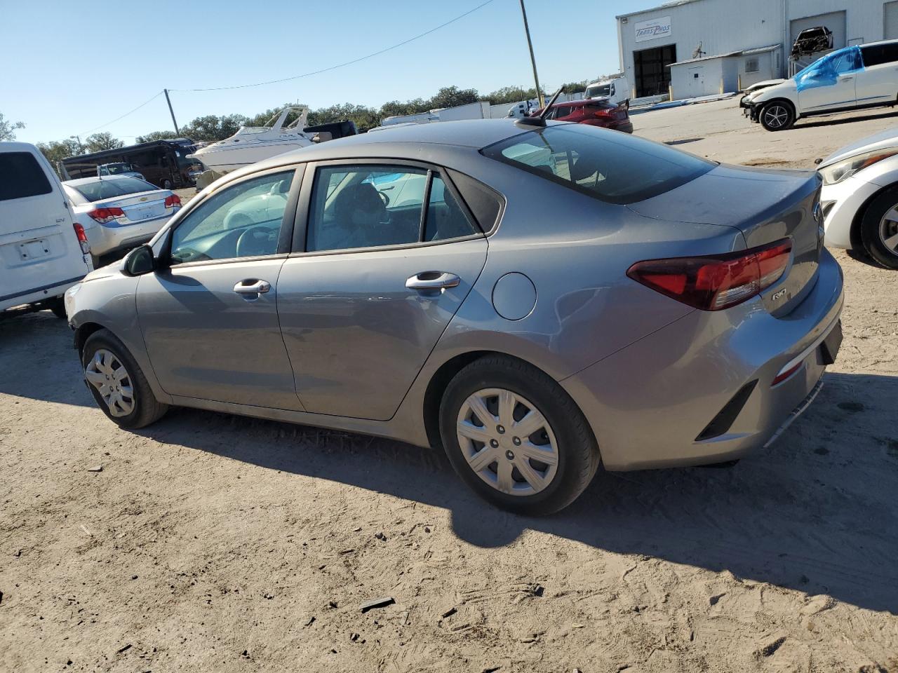 2021 Kia Rio - Image 2
