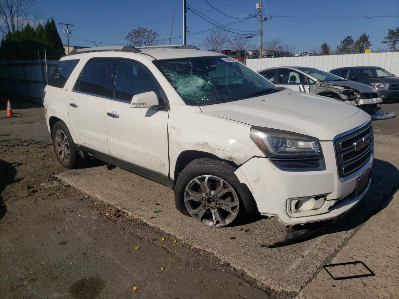 2015 GMC Acadia - Image 4