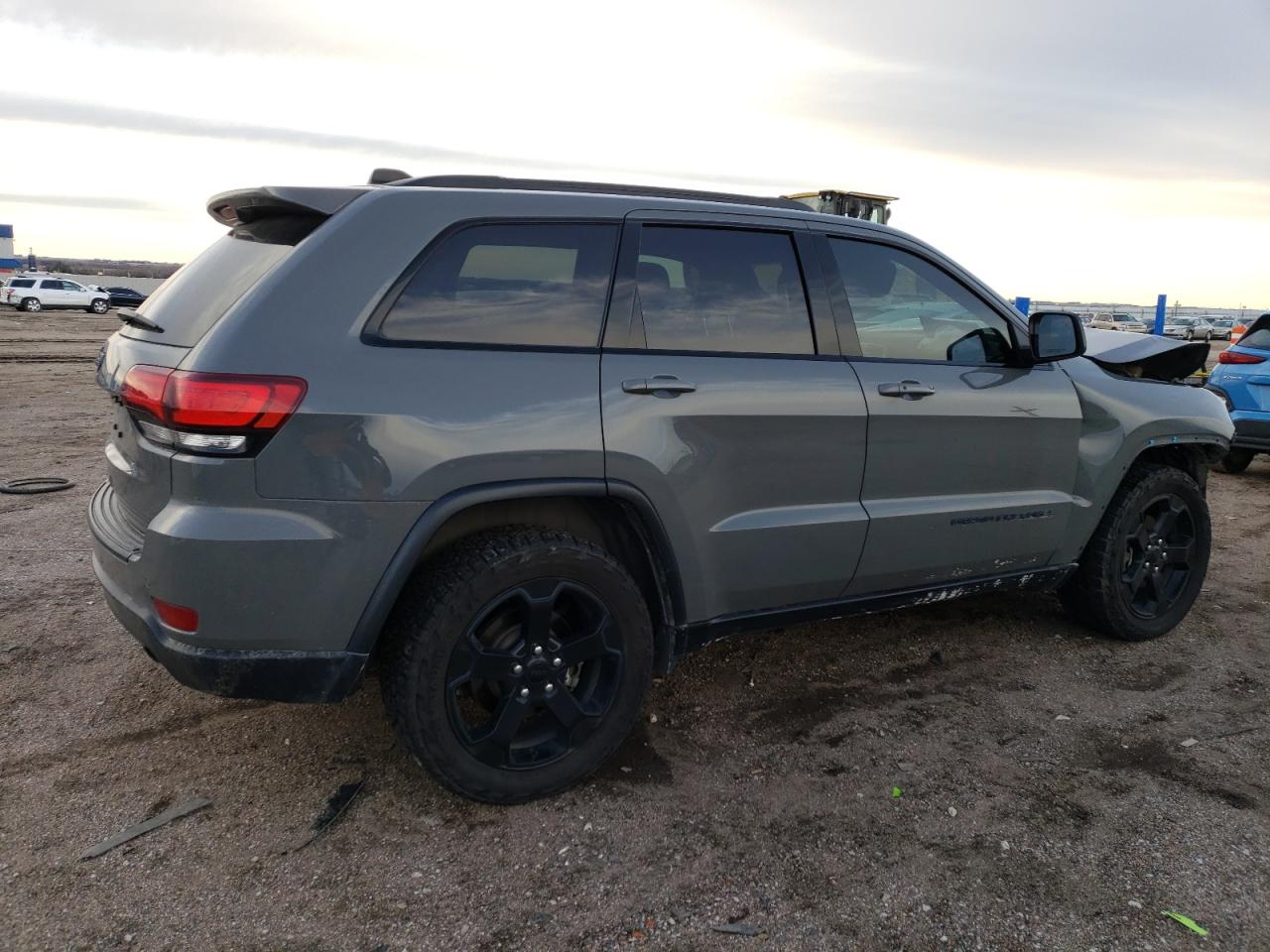 2019 Jeep Grand Cherokee - Image 3