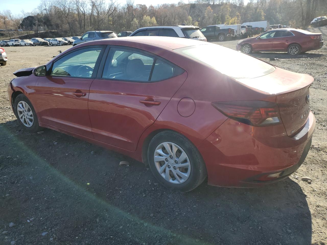 2019 Hyundai Elantra - Image 2
